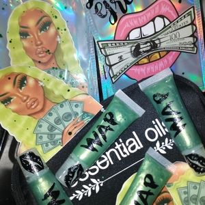 Jewelry, clothing, all Natural products 💚